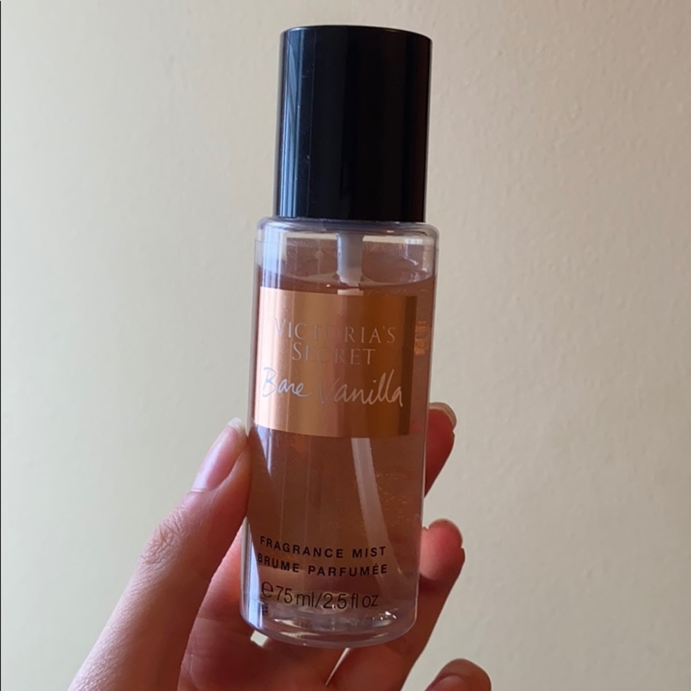 Victoria secret fragrance mist （Bane Vanilla）